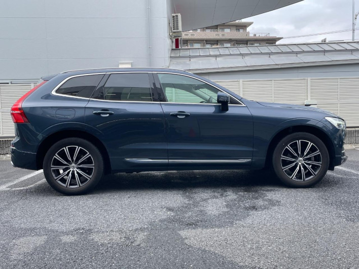 2021 Volvo XC60 5AA-UB420TXCM (UW-6a2390f688d40)[14]