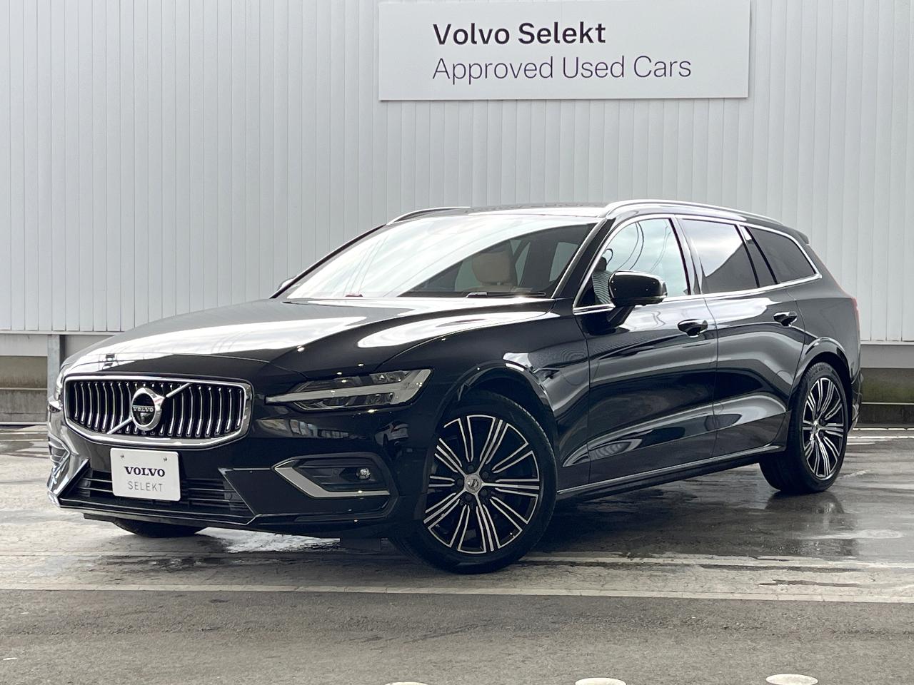2019 Volvo V60 DBA-ZB420