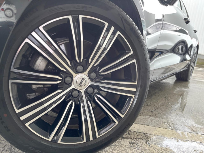 2019 Volvo V60 DBA-ZB420 (UW-6a2390f7dbd66)[4]
