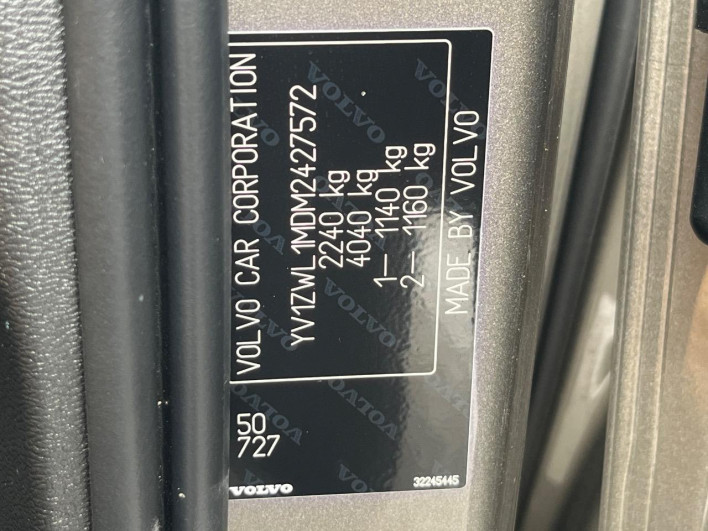 2021 Volvo V60 5AA-ZB420TM (UW-6a2390f8a2d19)[1]