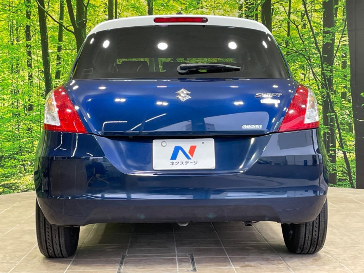 2015 Suzuki Swift DBA-ZC72S (UW-6a2390fc0e7ca)[17]