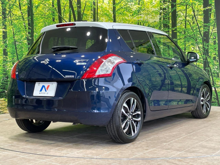 2015 Suzuki Swift DBA-ZC72S (UW-6a2390fc0e7ca)[16]