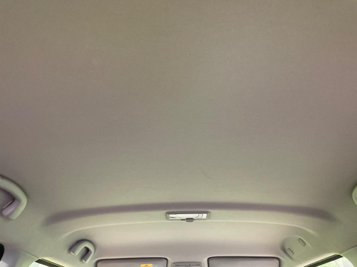 2015 Suzuki Swift DBA-ZC72S (UW-6a2390fc0e7ca)[25]