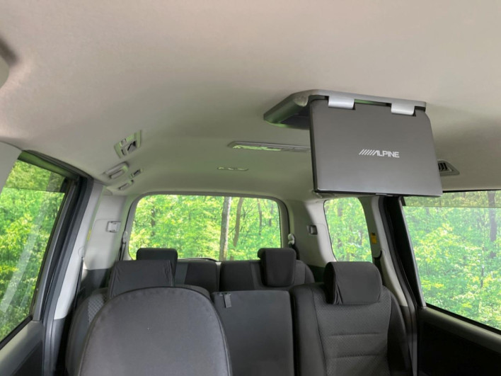 2007 Toyota Noah DBA-ZRR70W (UW-6a23910006faa)[5]