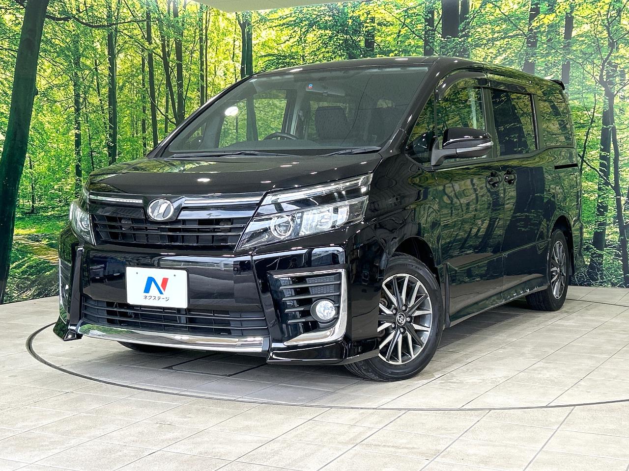 2014 Toyota Voxy DBA-ZRR80W