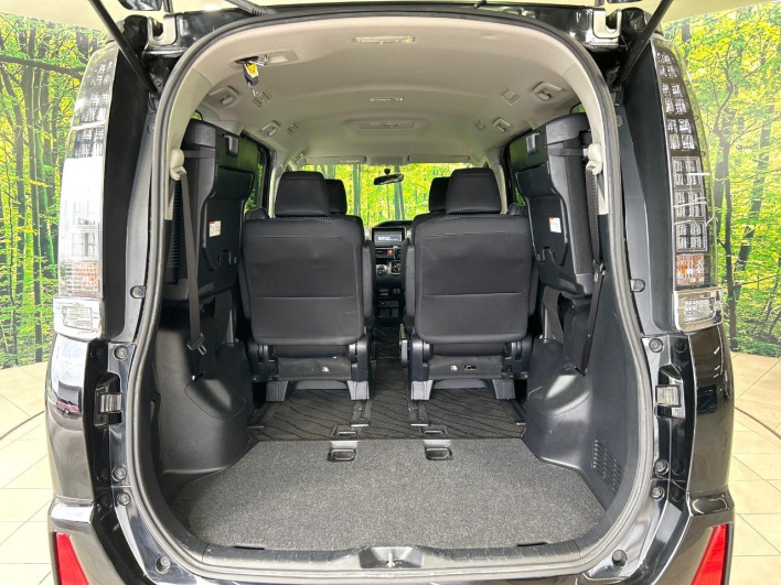 2014 Toyota Voxy DBA-ZRR80W (UW-6a23910201aa0)[24]