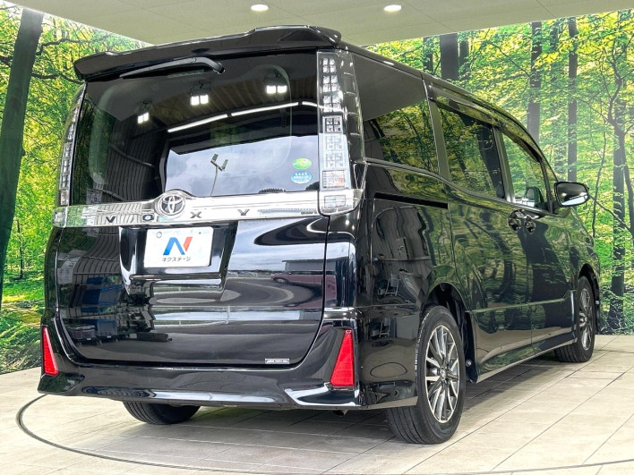 2014 Toyota Voxy DBA-ZRR80W (UW-6a23910201aa0)[9]