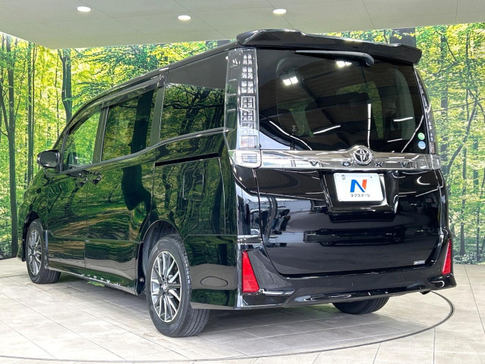 2014 Toyota Voxy DBA-ZRR80W (UW-6a23910201aa0)[7]