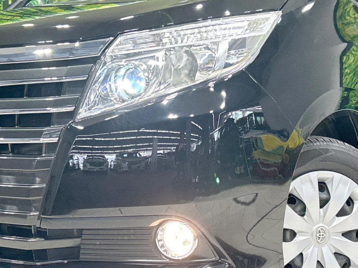 2015 Toyota Noah DBA-ZRR80G (UW-6a23910231867)[10]