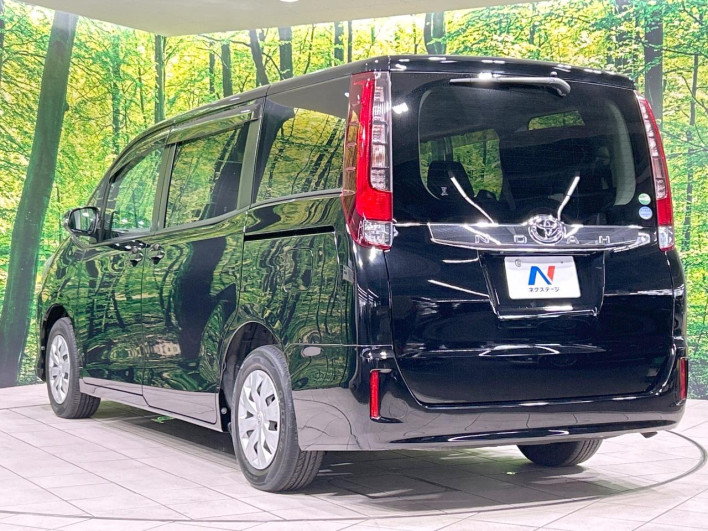 2015 Toyota Noah DBA-ZRR80G (UW-6a23910231867)[18]