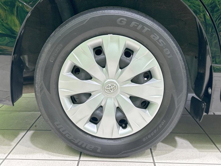 2015 Toyota Noah DBA-ZRR80G (UW-6a23910231867)[6]