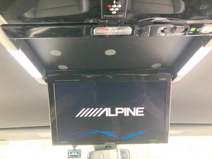 2016 Toyota Noah DBA-ZRR80W (UW-6a239103e7b5b)[25]