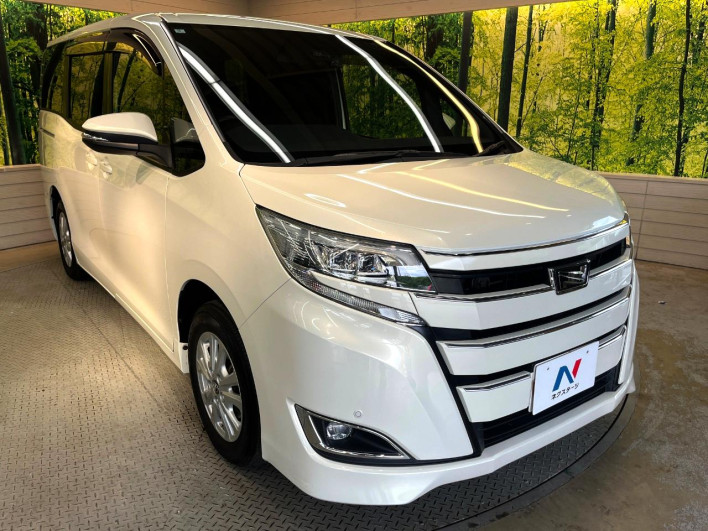 2018 Toyota Noah DBA-ZRR80G (UW-6a2391073c78b)[10]
