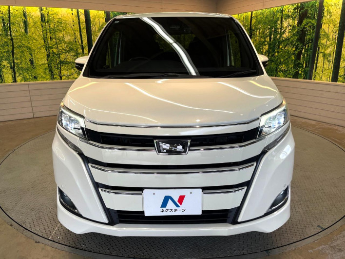 2018 Toyota Noah DBA-ZRR80G (UW-6a2391073c78b)[16]