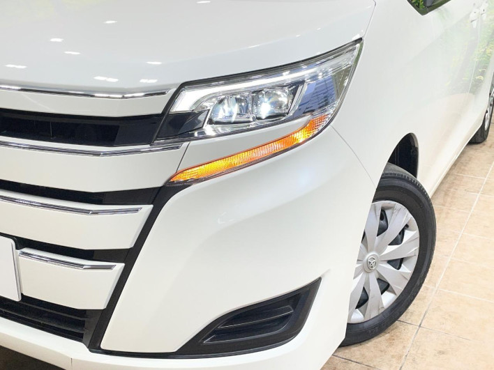 2020 Toyota Noah DBA-ZRR80G (UW-6a23910b587af)[9]