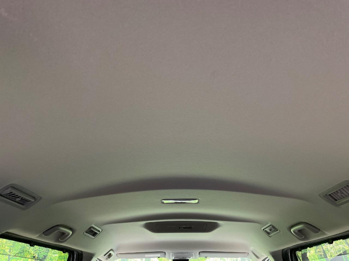 2020 Toyota Noah DBA-ZRR80G (UW-6a23910b587af)[25]