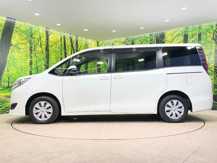 2020 Toyota Noah DBA-ZRR80G (UW-6a23910b587af)[20]