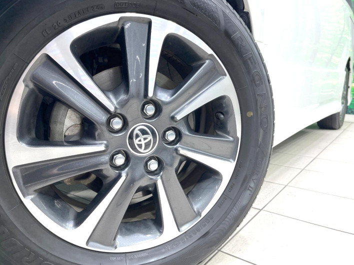 2021 Toyota Noah 3BA-ZRR80W (UW-6a23910c6d6d3)[4]