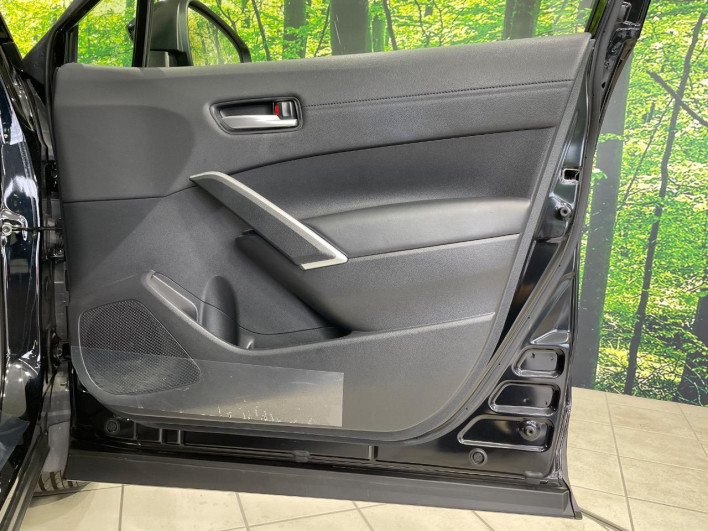 2023 Toyota Corolla Cross 6AA-ZVG11 (UW-6a23911208df6)[16]