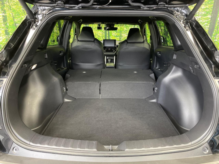 2023 Toyota Corolla Cross 6AA-ZVG11 (UW-6a23911208df6)[21]