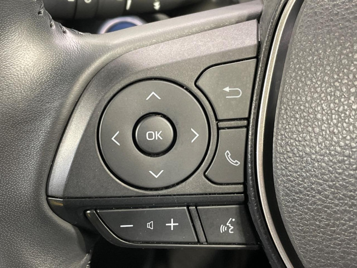 2023 Toyota Corolla Cross 6AA-ZVG11 (UW-6a23911208df6)[29]