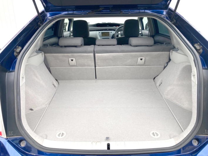 2009 Toyota Prius DAA-ZVW30 (UW-6a239118893ae)[26]