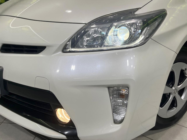 2012 Toyota Prius DAA-ZVW30 (UW-6a239118d1747)[11]