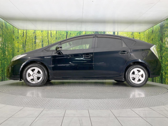 2012 Toyota Prius DAA-ZVW30 (UW-6a239119a4d87)[15]