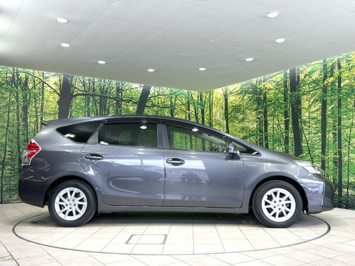 2015 Toyota Prius α DAA-ZVW40W (UW-6a23911b18fac)[26]