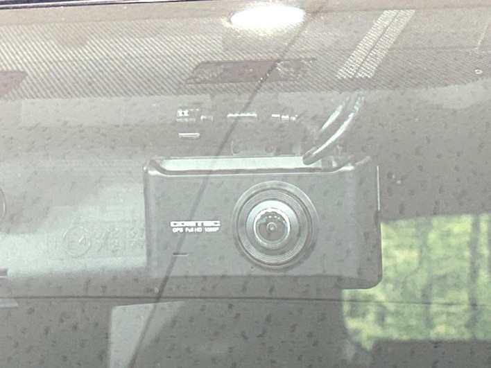 2015 Toyota Prius α DAA-ZVW40W (UW-6a23911b18fac)[4]