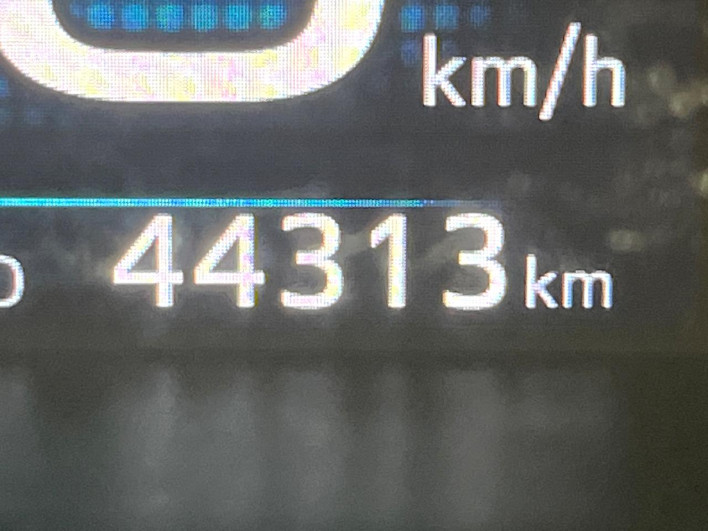 2017 Toyota Prius DAA-ZVW50 (UW-6a23911cd4d34)[2]