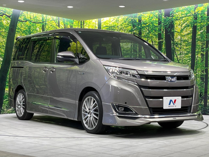 2017 Toyota Noah DAA-ZWR80G (UW-6a23912bd6666)[20]