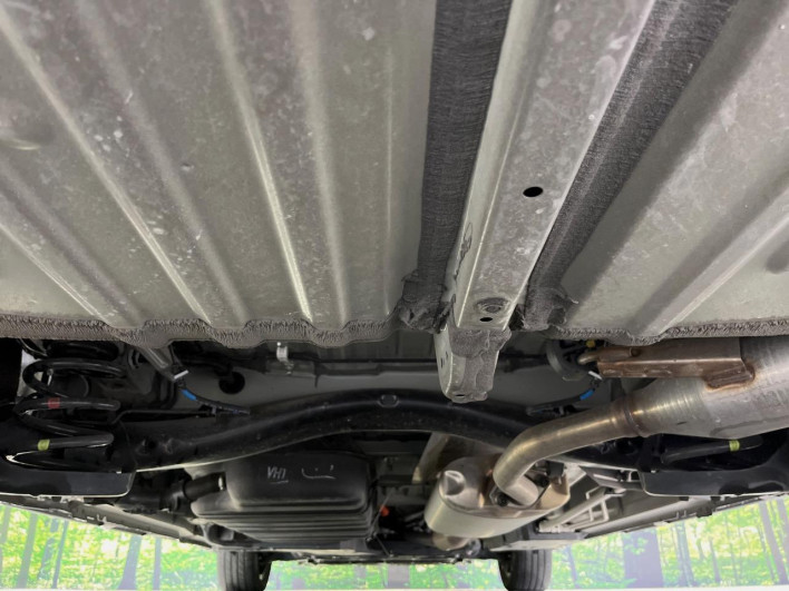 2023 Toyota Voxy 6AA-ZWR90W (UW-6a2391337cb00)[9]