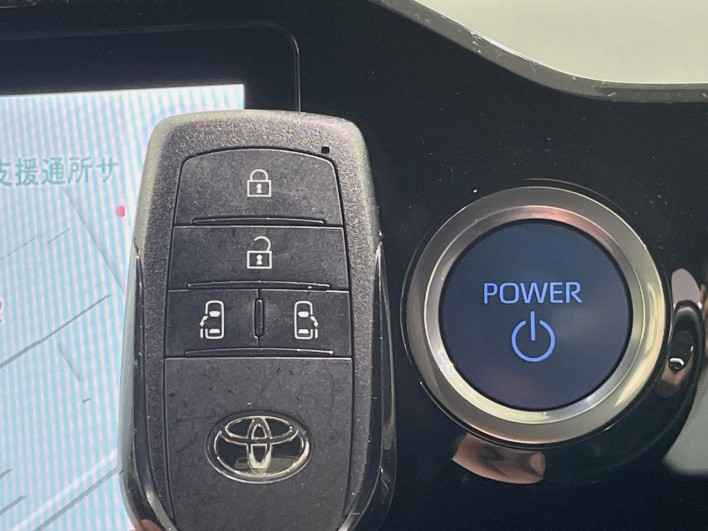 2023 Toyota Voxy 6AA-ZWR90W (UW-6a2391337cb00)[27]
