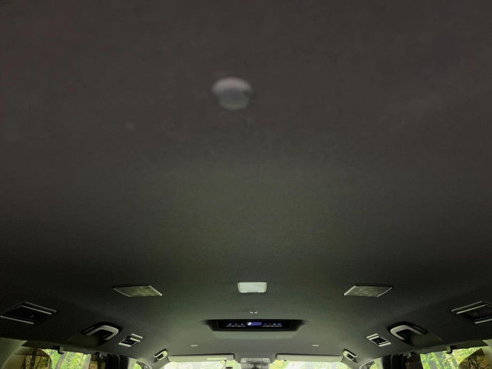 2023 Toyota Voxy 6AA-ZWR90W (UW-6a2391337cb00)[12]
