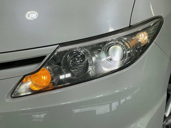 2010 Toyota Estima DBA-ACR50W (UW-6a24dfcc4549b)[10]