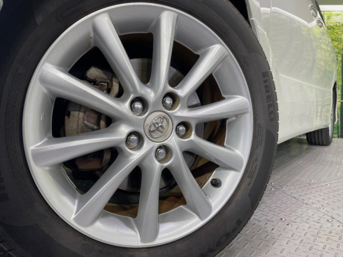 2010 Toyota Estima DBA-ACR50W (UW-6a24dfcc4549b)[4]