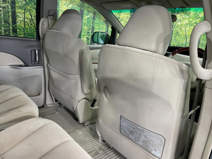 2010 Toyota Estima DBA-ACR50W (UW-6a24dfcc4549b)[29]