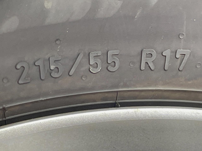 2010 Toyota Estima DBA-ACR50W (UW-6a24dfcc4549b)[5]