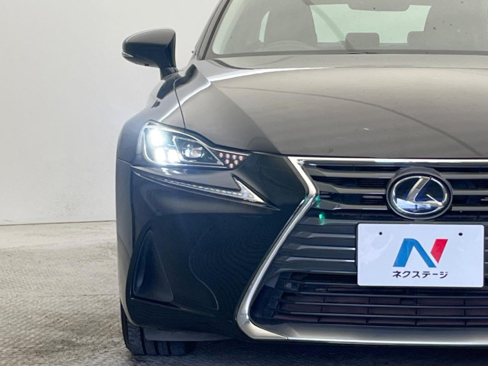 2017 Lexus IS DAA-AVE30 (UW-6a24dfdec468d)[9]