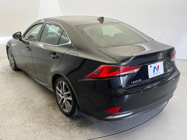 2017 Lexus IS DAA-AVE30 (UW-6a24dfdec468d)[25]