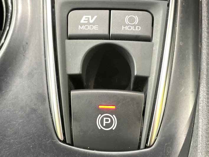 2019 Toyota Camry DAA-AXVH70 (UW-6a24dfec507c9)[25]