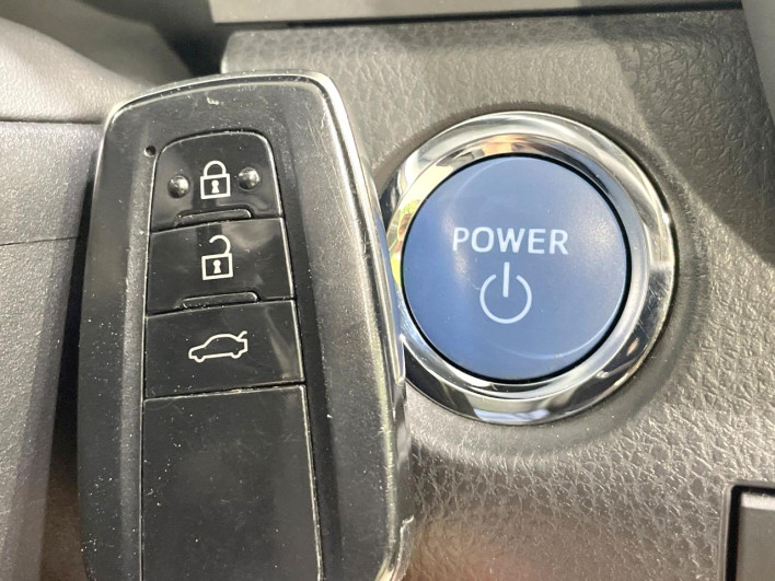 2019 Toyota Camry DAA-AXVH70 (UW-6a24dfec507c9)[21]
