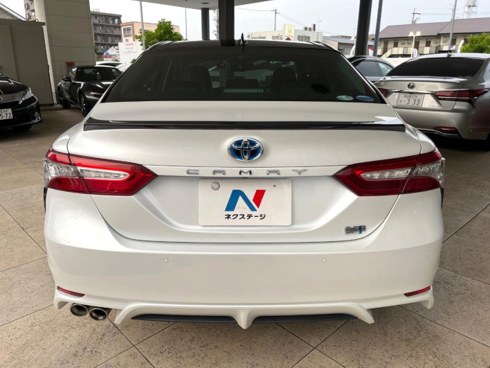 2020 Toyota Camry 6AA-AXVH70 (UW-6a24dfec9a92b)[23]