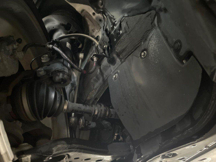 2020 Toyota Camry 6AA-AXVH70 (UW-6a24dfec9a92b)[12]
