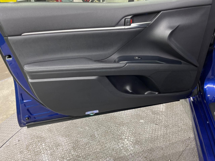 2020 Toyota Camry 6AA-AXVH75 (UW-6a24dfeccda8e)[13]