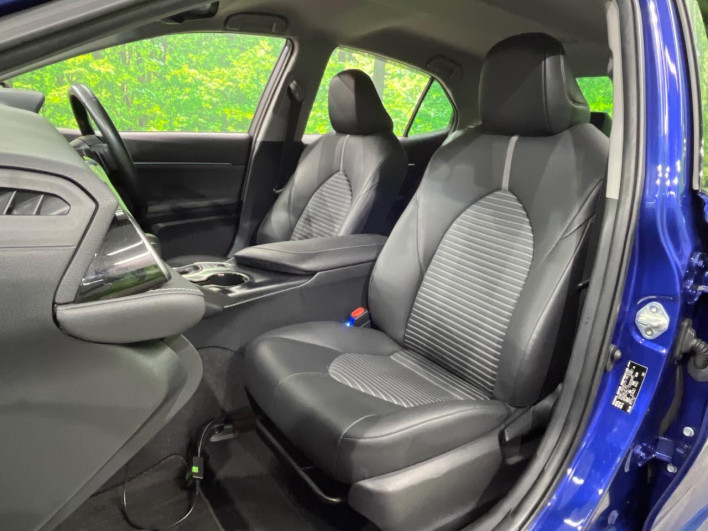 2020 Toyota Camry 6AA-AXVH75 (UW-6a24dfeccda8e)[17]