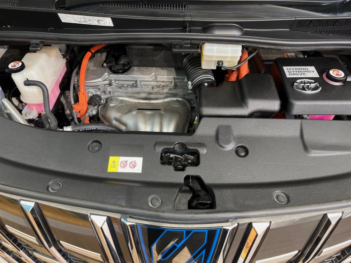2020 Toyota Alphard Hybrid 6AA-AYH30W (UW-6a24dfef54d00)[16]