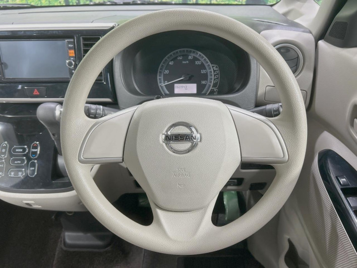 2015 Nissan DAYZ ROOX DBA-B21A (UW-6a24dff6b026f)[27]
