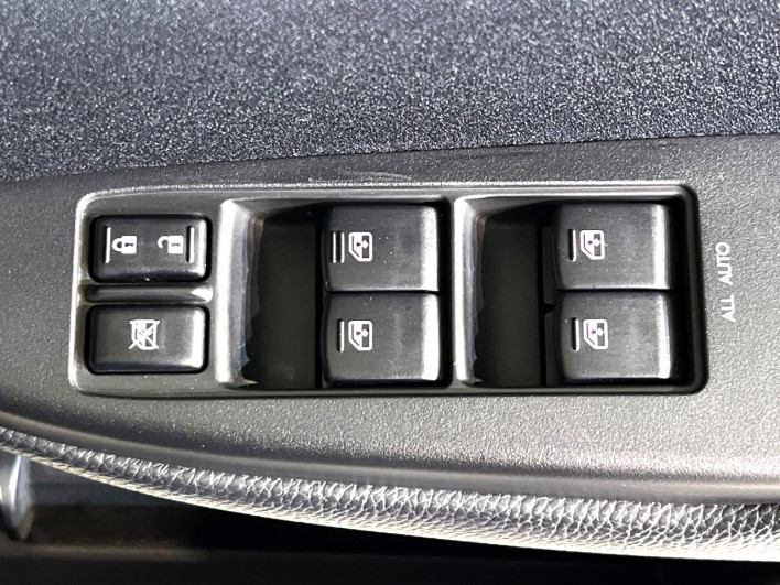 2013 Subaru Legacy Touring Wagon DBA-BRM (UW-6a24e010537ee)[7]